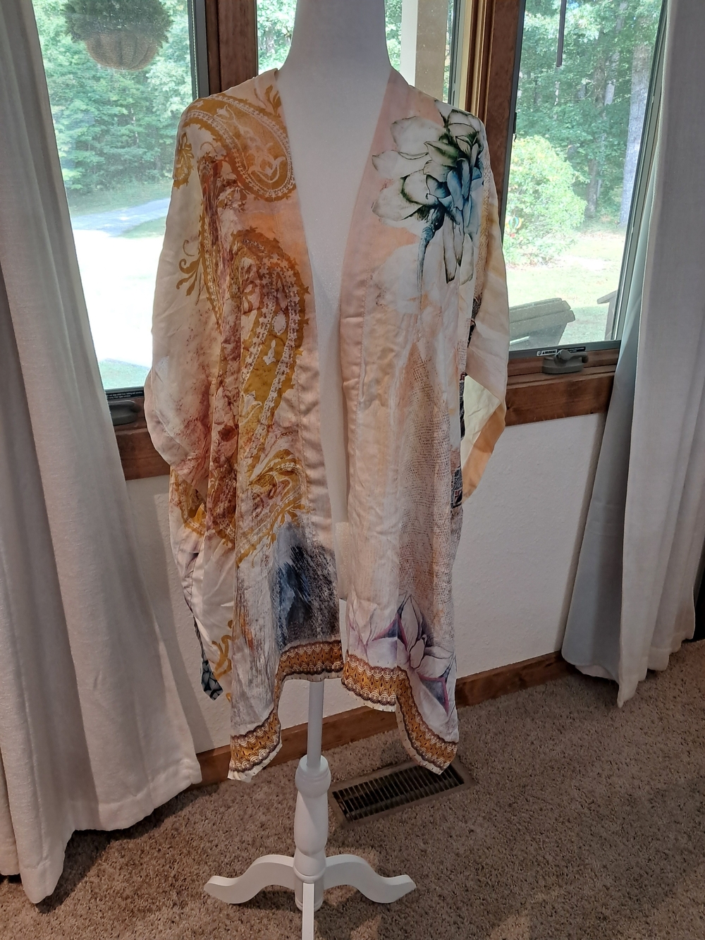 Floral & Paisley Sheer Accent Throw in Cream and Yellow - One Size